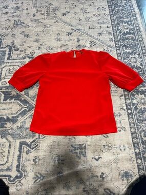 Classic Red Short Sleeve Shell Top